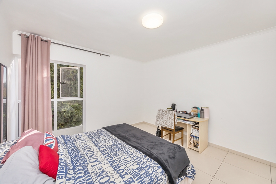 To Let 2 Bedroom Property for Rent in Rondebosch Western Cape